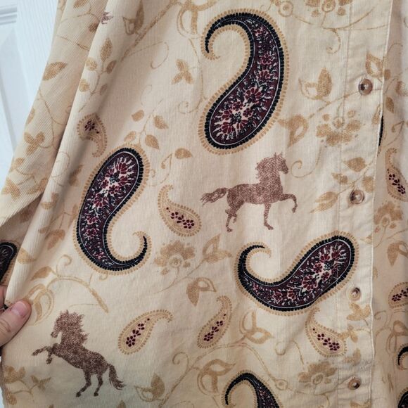 Bit & Bridle Western Paisley Horse Print Corduroy Button Up Top Size Large - Picture 3 of 4